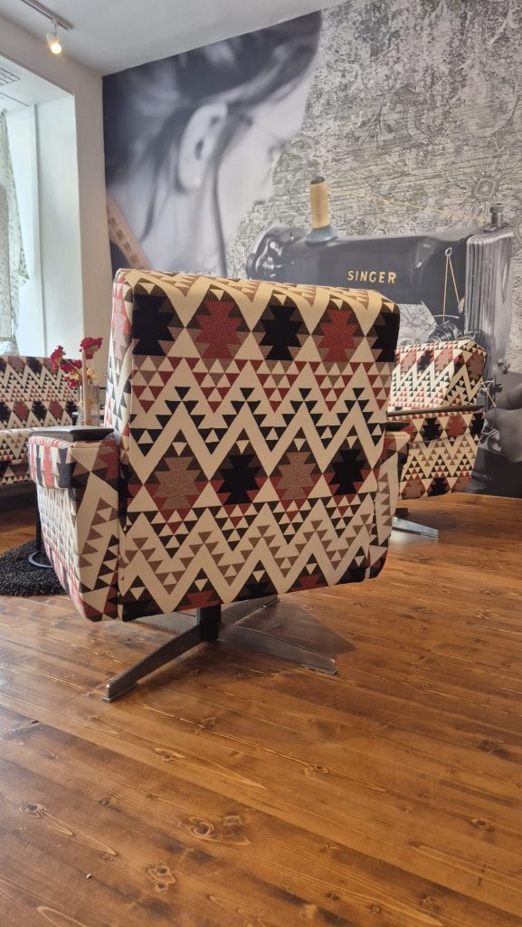 Veras Wohntraum - Design Drehsessel