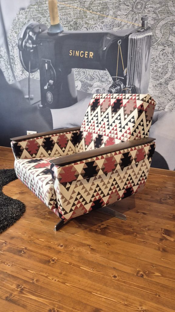 Veras Wohntraum - Design Drehsessel
